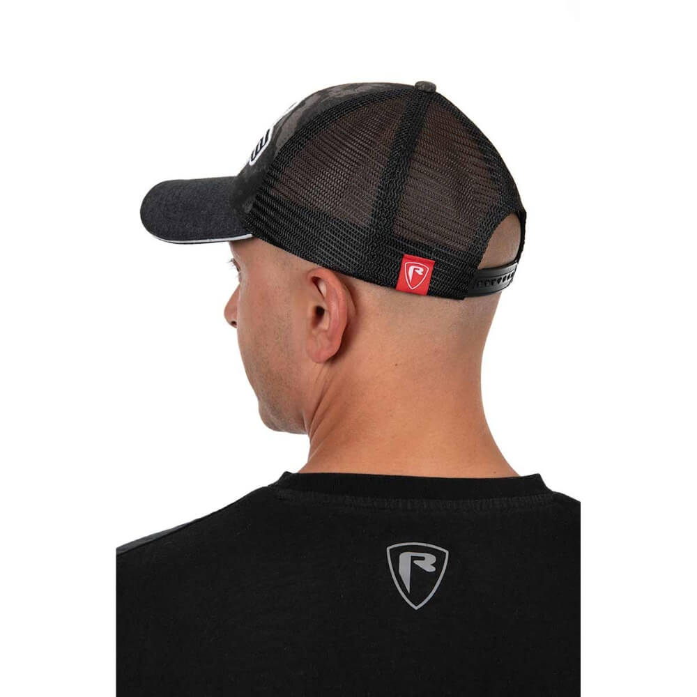 Fox Rage Embroided Camo Trucker Cap bij snoekenbaars.nl