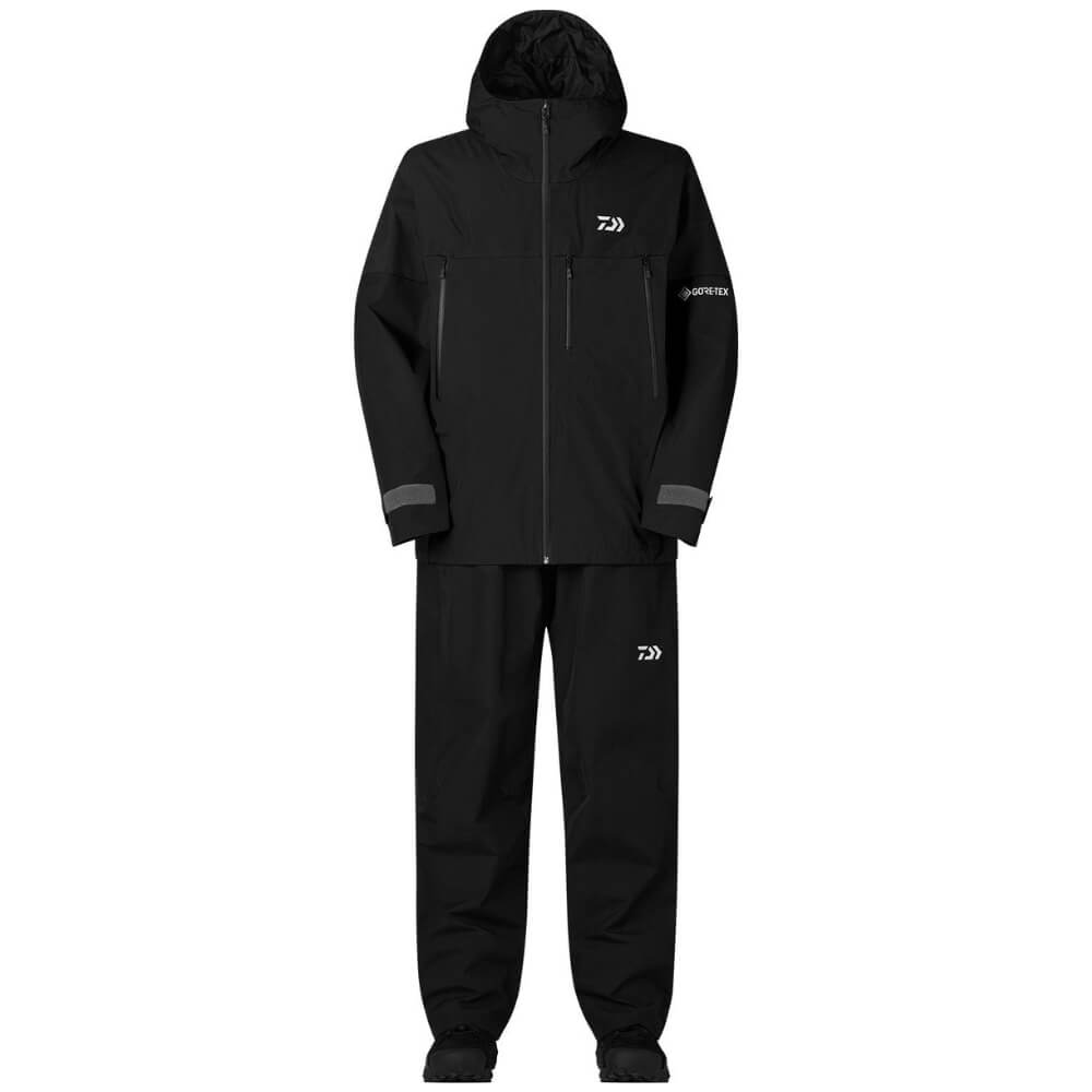 Daiwa Versatile Rainsuit (Black) bij snoekenbaars.nl